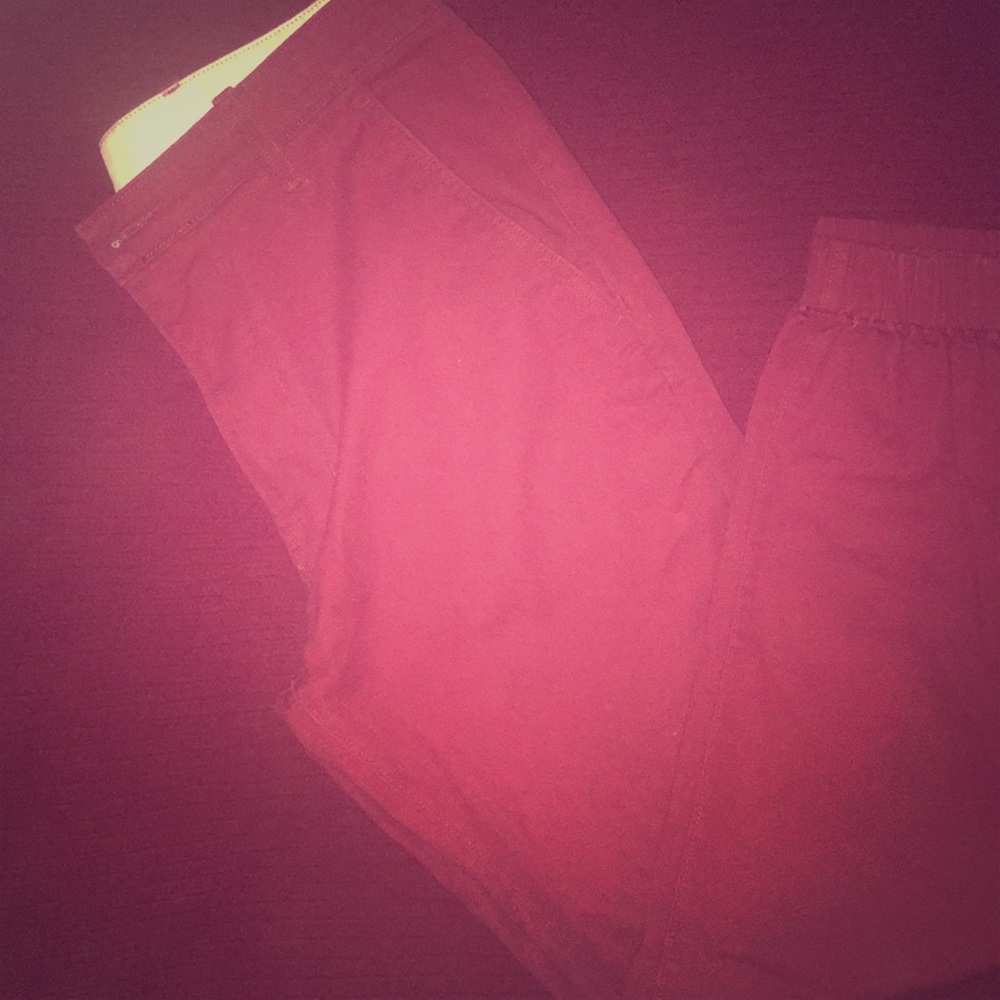 Men’s Levi’s khakis with jogger bottom